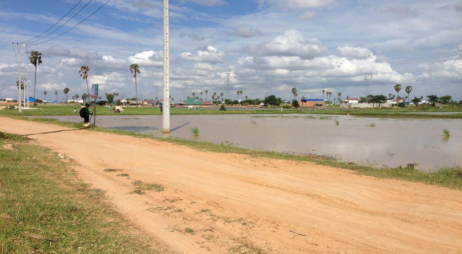 ដីលក់ស្ថិតនៅសង្កាត់ ក្រាំងធ្នង់